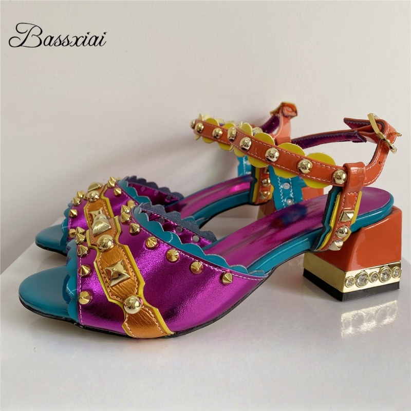 Casual Sandal Leather - الصنادل الفاخرة برشام تي حزام النساء