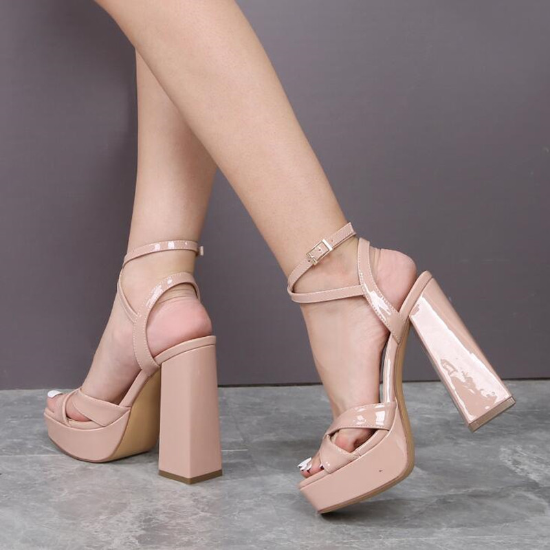2025 جديد الصيف ملهى ليلي المر - مراجعة Casual Sandal Leather وسعره