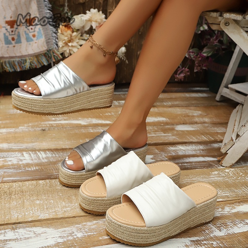 صنادل نسائية مريحة بكعب ويدج م - مراجعة Espadrille Slip On وسعره