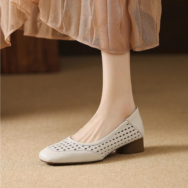 أحذية نسائية جديدة بتصميم صيفي - مراجعة Casual Sandal Leather وسعره