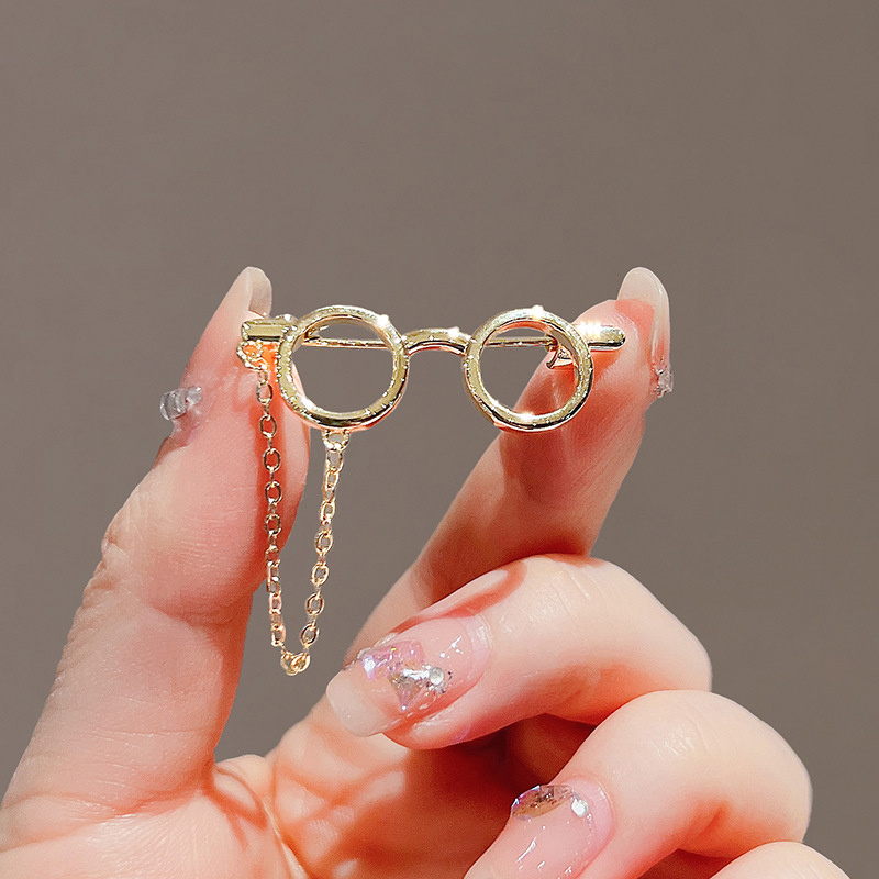 دبابيس معدنية إبداعية على شكل  - مراجعة Sunglass Retainer Cord وسعره