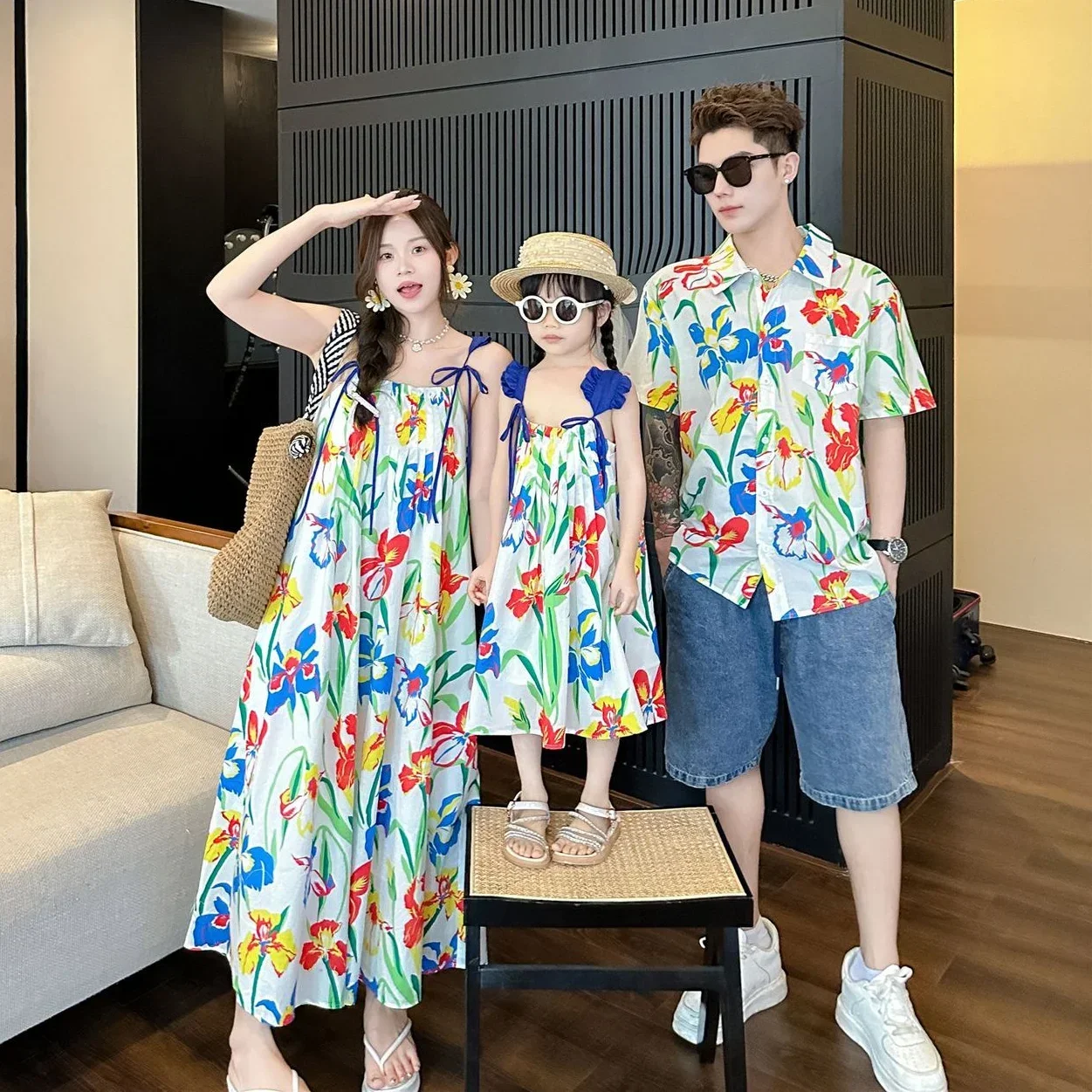 ملابس العطلة الكورية للأم والب - مراجعة Resort Shirt Floral وسعره