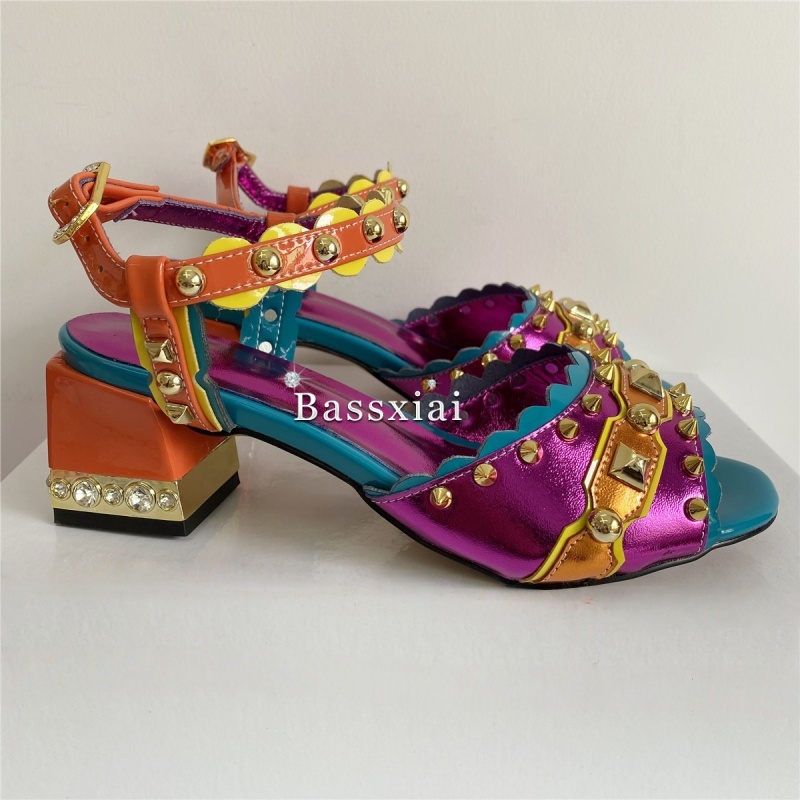 الصنادل الفاخرة برشام تي حزام  - مراجعة Casual Sandal Leather وسعره